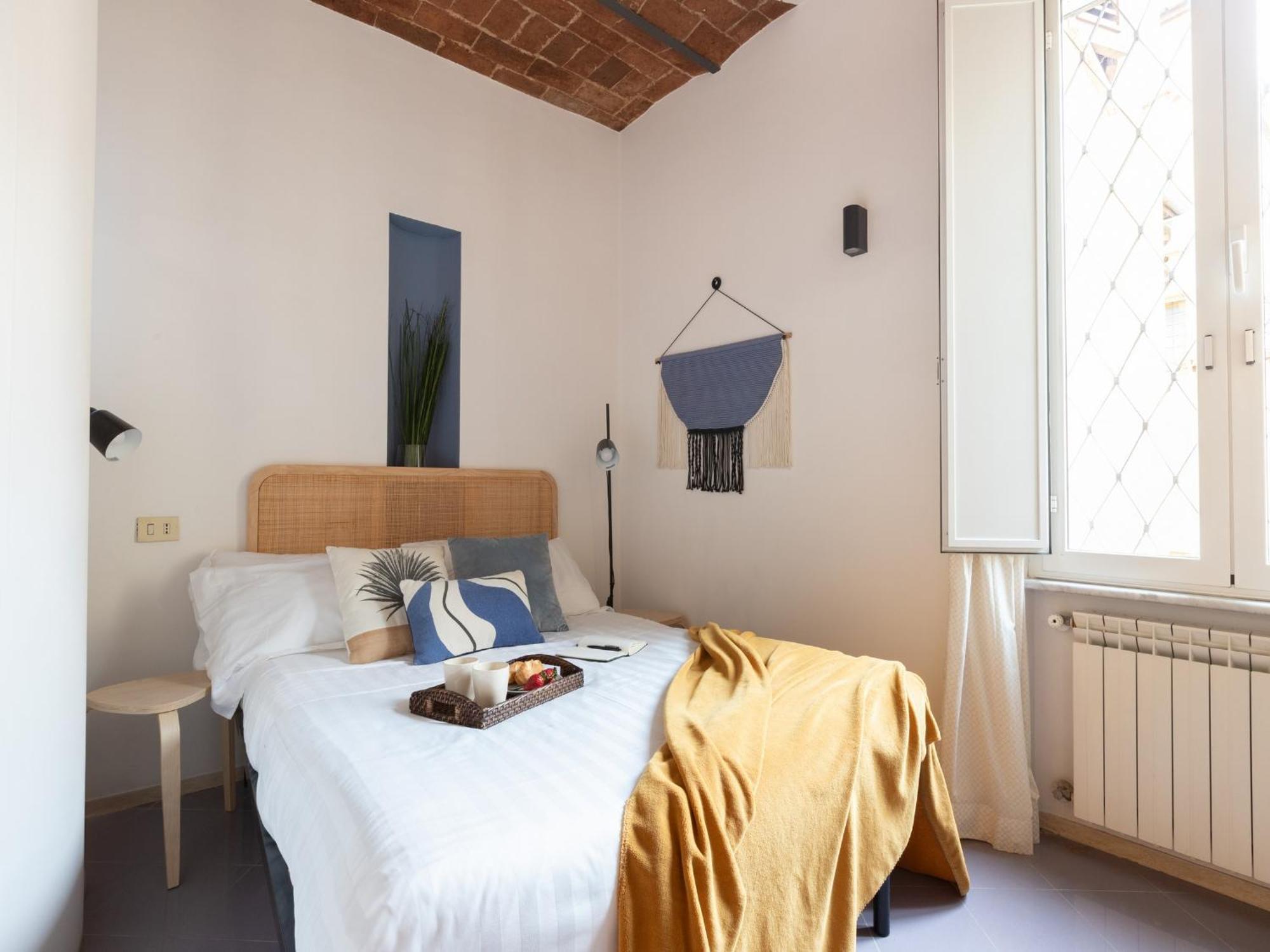 The Best Rent - Two-Bedroom Apartment With Terrace Near Trevi Fountain Rome Bagian luar foto
